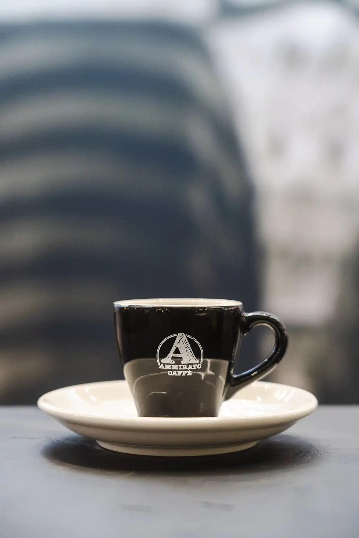 ammirato-espresso-porselein-zwart