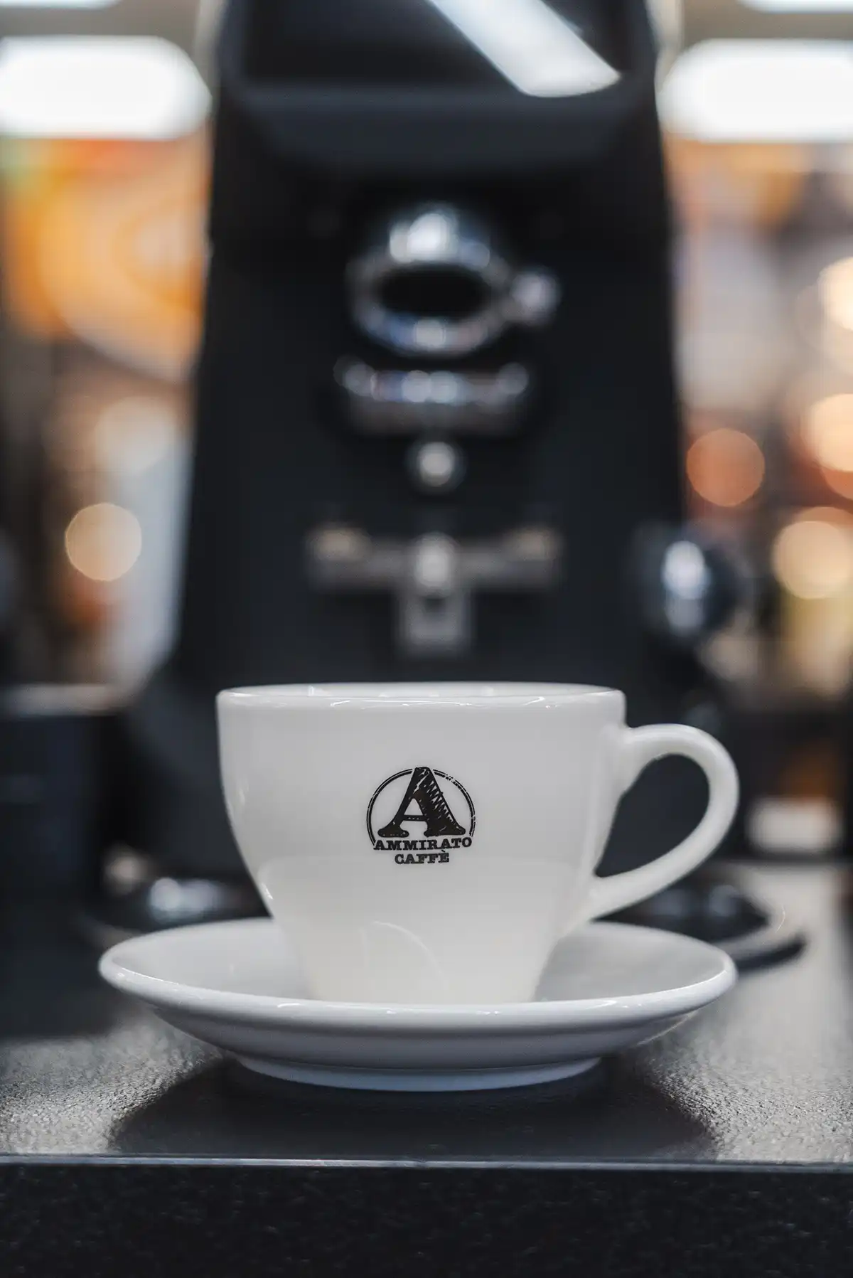 ammirato-koffie-porselein